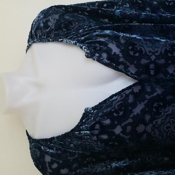 Faded  Glory blouse sz. L - Picture 3 of 13